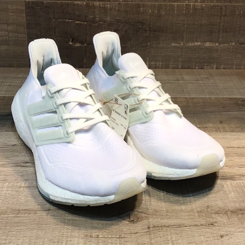 Adidas - Ultraboost 21 x Parley - Picture 1 of 7